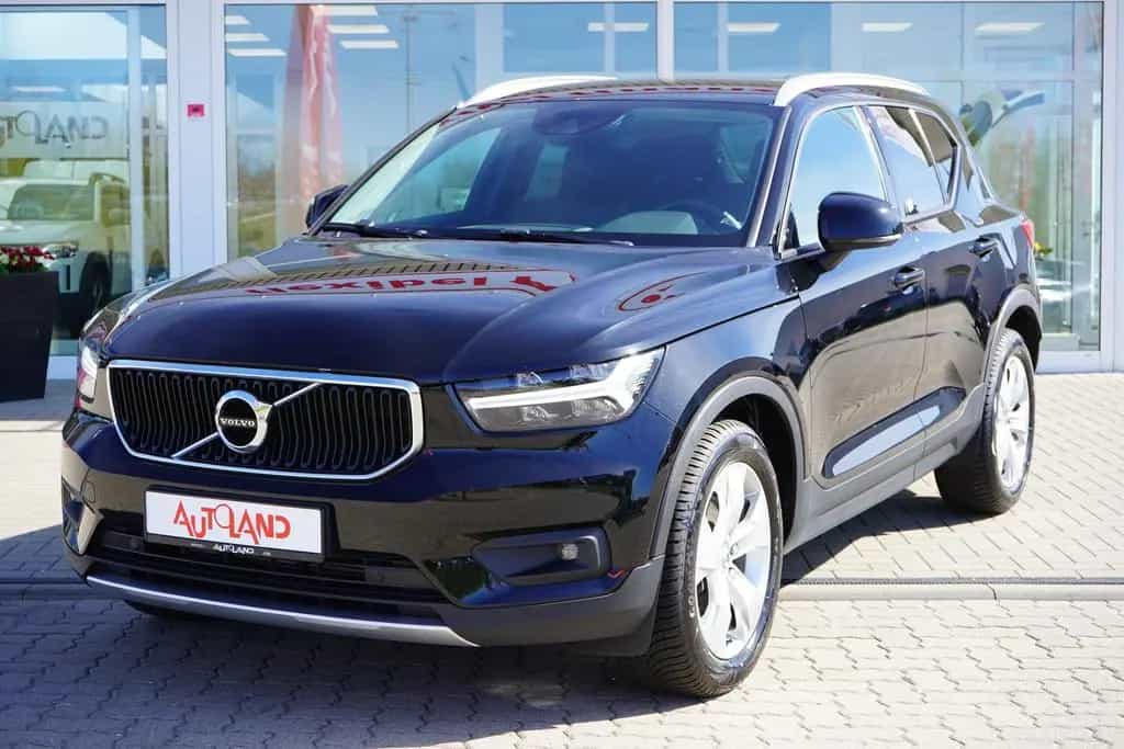 Volvo XC40 2.0 Momentum AWD LED Navi Digitales Cockpit 09/2018-photo-38