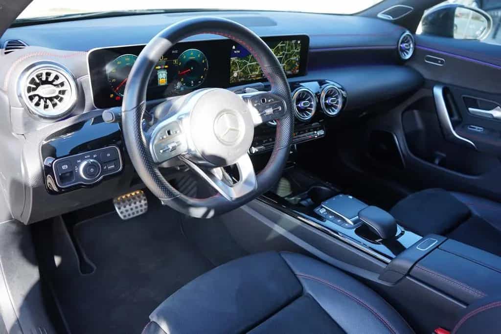 Mercedes-Benz CLA 200 AMG Line LED Klimaaut. Navi Burmester 06/2020-photo-10