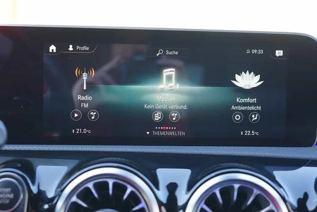 Mercedes-Benz CLA 200 AMG Line LED Klimaaut. Navi Burmester 06/2020-photo-14