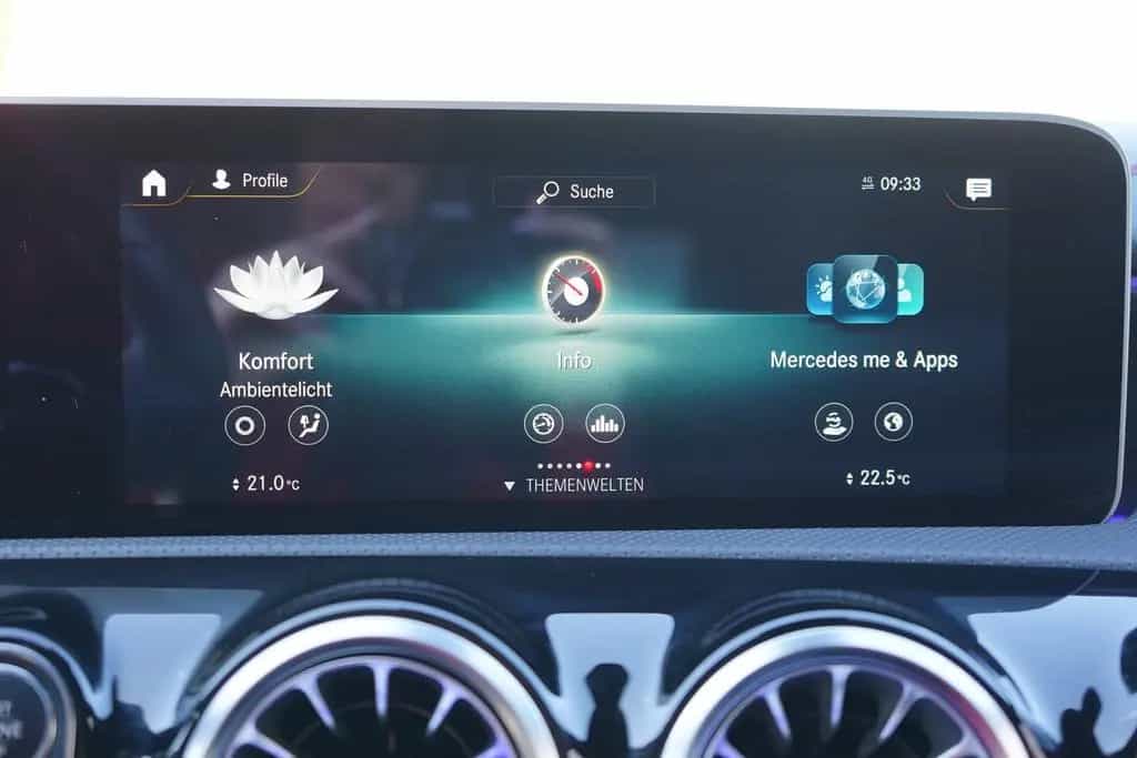 Mercedes-Benz CLA 200 AMG Line LED Klimaaut. Navi Burmester 06/2020-photo-15