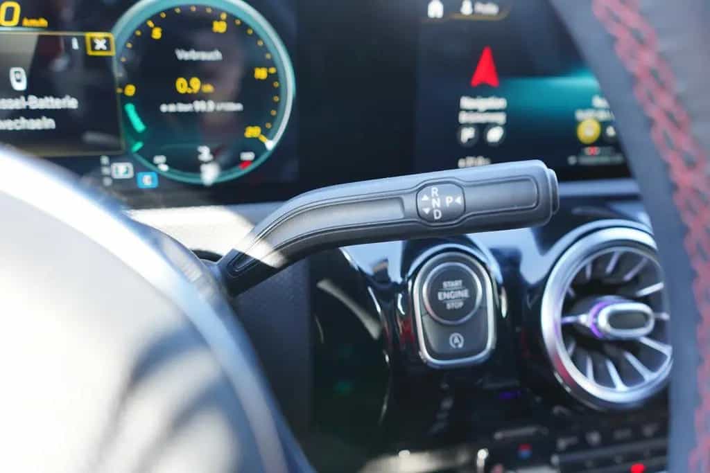 Mercedes-Benz CLA 200 AMG Line LED Klimaaut. Navi Burmester 06/2020-photo-30