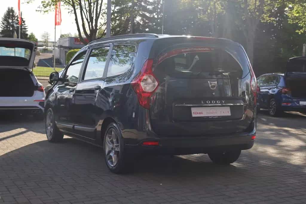 Dacia Lodgy 1.6 SCe 100 Essential 7-Sitze Klimaanlage 10/2018-photo-2
