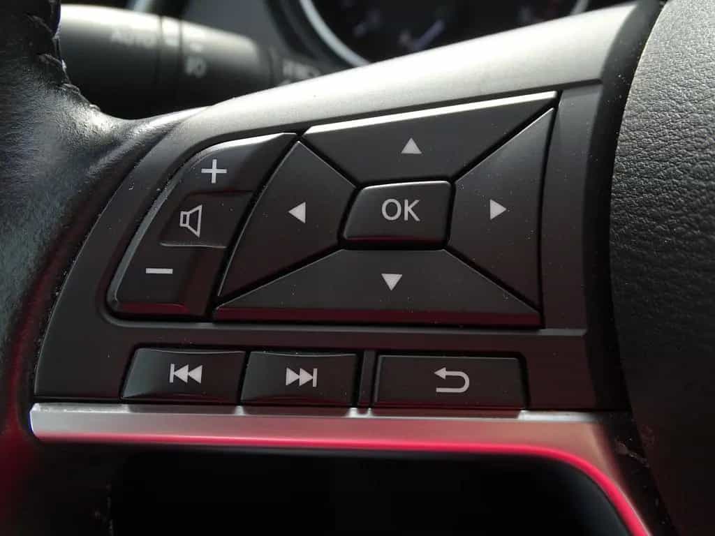 Nissan Qashqai 1.6 DIG-T N-Connecta Navi Panorama AHK 06/2018-photo-16