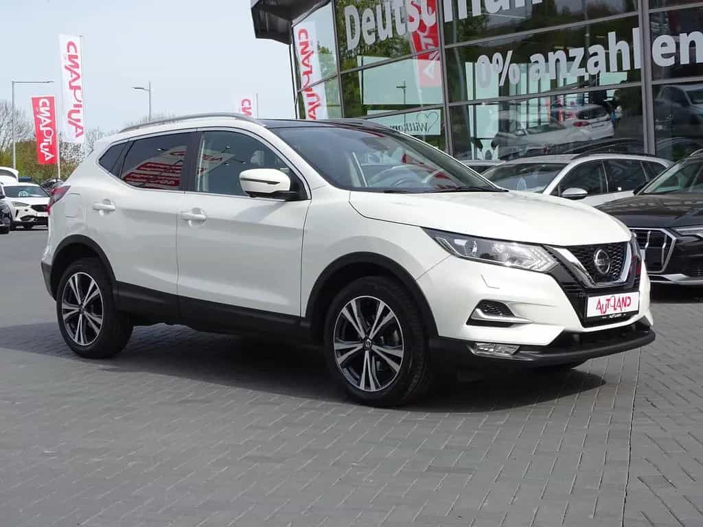 Nissan Qashqai 1.6 DIG-T N-Connecta Navi Panorama AHK 06/2018-photo-5