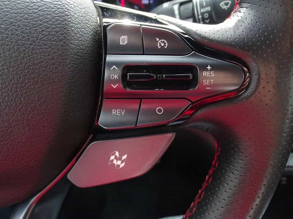 Hyundai i30 Fastback 2.0 T-GDI N Performance LED Navi 11/2019-photo-15