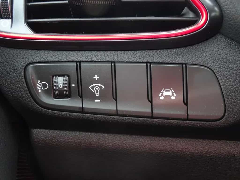 Hyundai i30 Fastback 2.0 T-GDI N Performance LED Navi 11/2019-photo-22