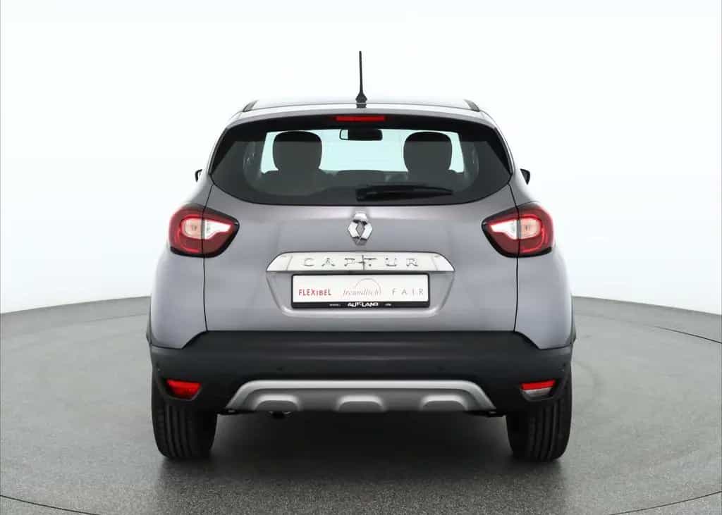 Renault Captur 1.2 TCe Aut. LED Navi Tempo Sitzheizung 05/2018-photo-3