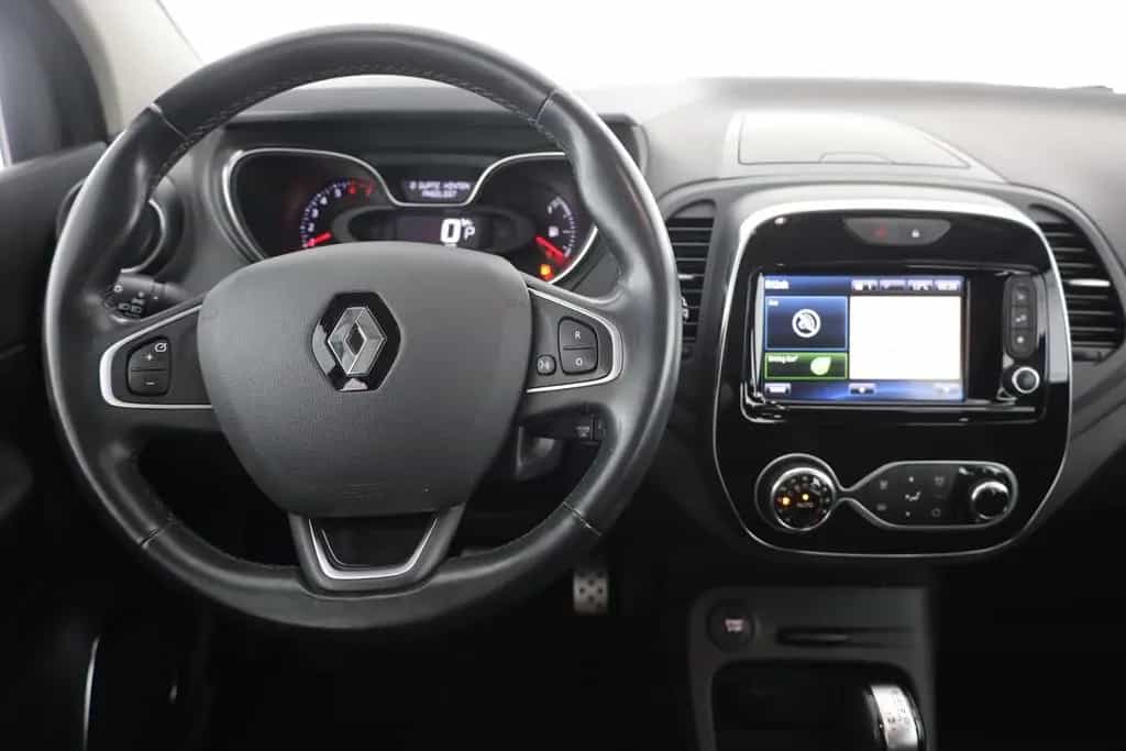 Renault Captur 1.2 TCe Aut. LED Navi Tempo Sitzheizung 05/2018-photo-9