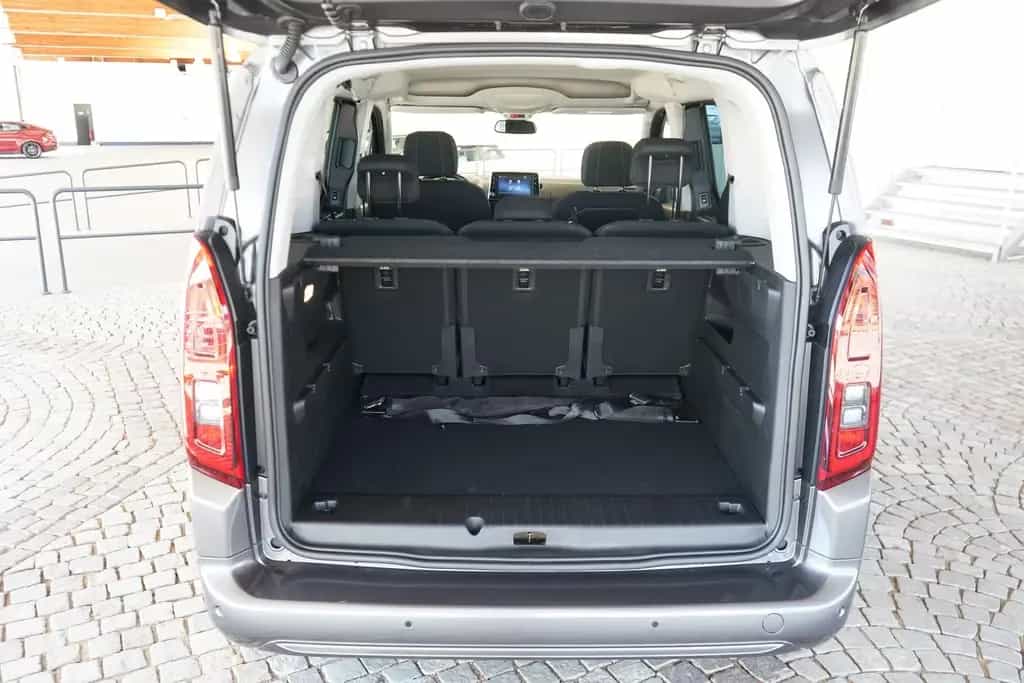 Toyota Proace (Verso) Proace City Verso 1.2  Team Deutschland Kamera 10/2022-photo-31