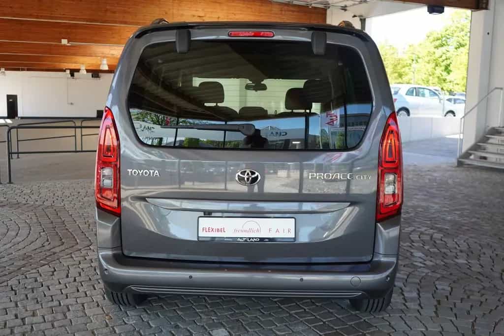 Toyota Proace (Verso) Proace City Verso 1.2  Team Deutschland Kamera 10/2022-photo-4
