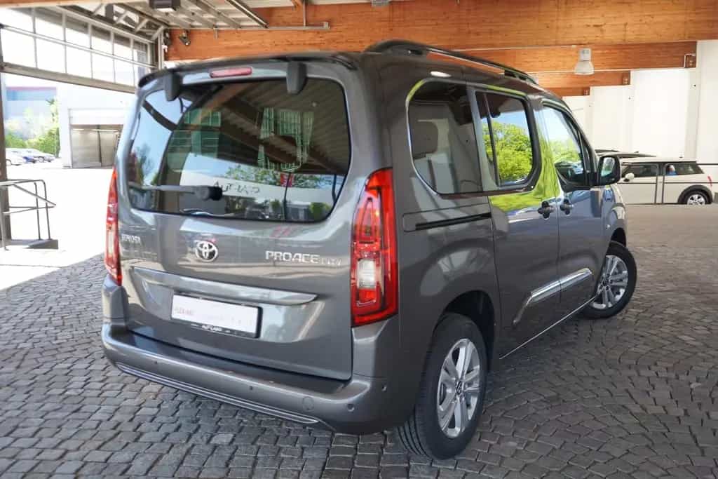 Toyota Proace (Verso) Proace City Verso 1.2  Team Deutschland Kamera 10/2022-photo-5