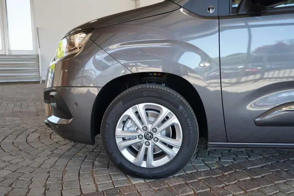 Toyota Proace (Verso) Proace City Verso 1.2  Team Deutschland Kamera 10/2022-photo-9