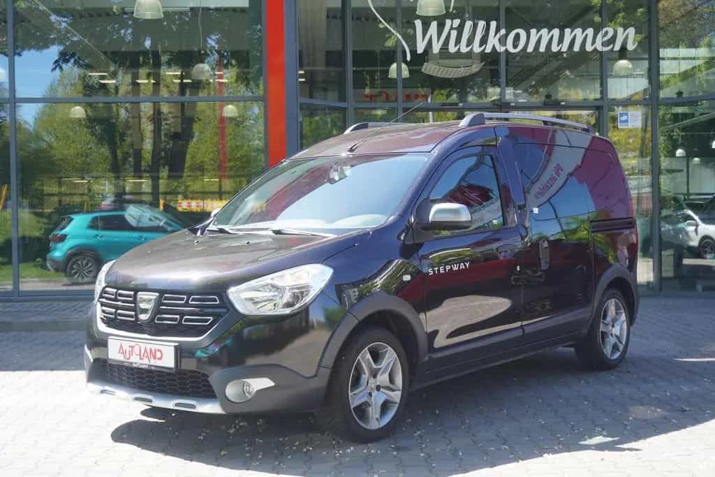 Dacia Dokker 1.6 SCe Stepway Navi Tempomat Sitzheizung 08/2019-photo-0