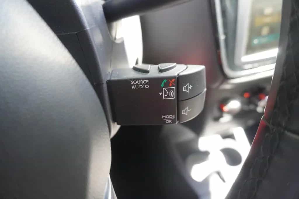 Dacia Dokker 1.6 SCe Stepway Navi Tempomat Sitzheizung 08/2019-photo-18