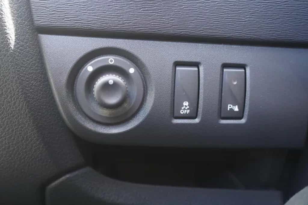 Dacia Dokker 1.6 SCe Stepway Navi Tempomat Sitzheizung 08/2019-photo-19