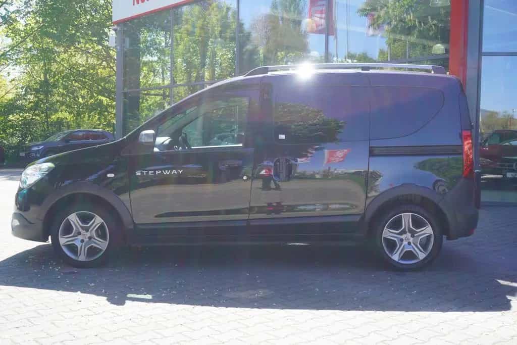 Dacia Dokker 1.6 SCe Stepway Navi Tempomat Sitzheizung 08/2019-photo-7