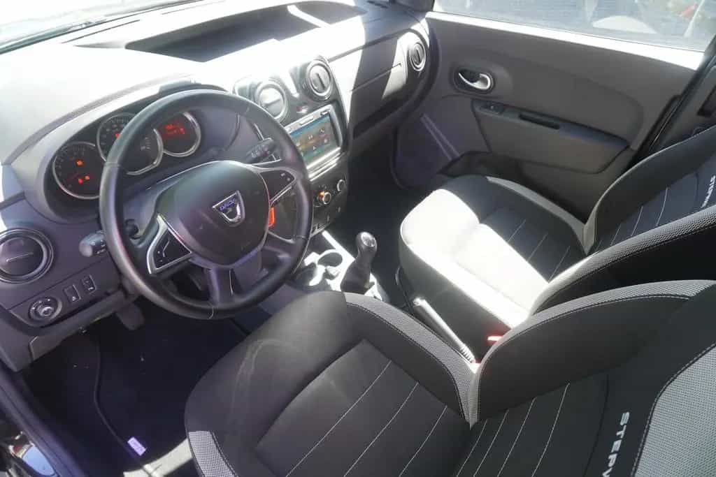 Dacia Dokker 1.6 SCe Stepway Navi Tempomat Sitzheizung 08/2019-photo-8