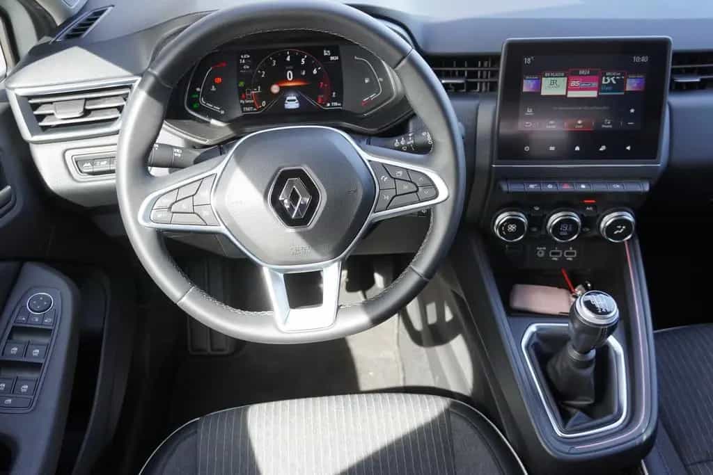Renault Clio 1.3 TCE Intens LED Tempomat 360° DAB Kamera 10/2021-photo-10