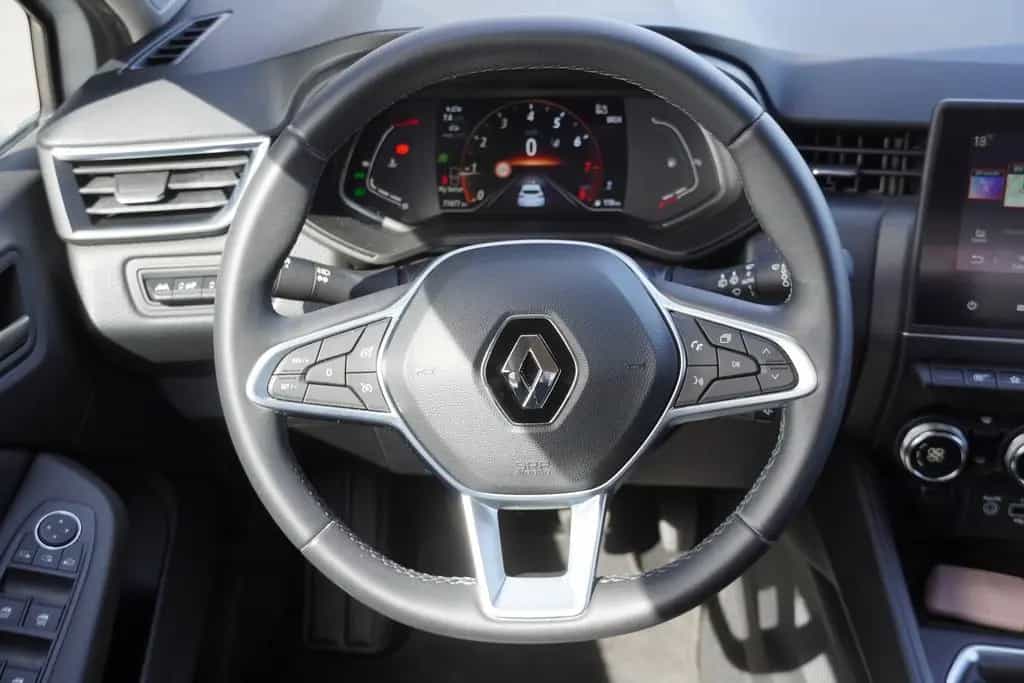 Renault Clio 1.3 TCE Intens LED Tempomat 360° DAB Kamera 10/2021-photo-21