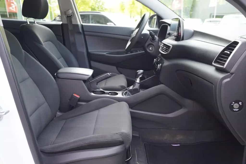 Hyundai TUCSON 1.6 2WD Navi Kamera PDC Klima Bluetooth 05/2019-photo-24