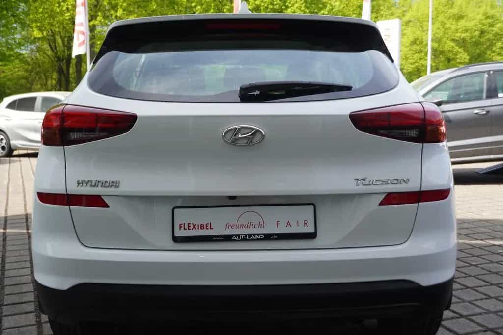 Hyundai TUCSON 1.6 2WD Navi Kamera PDC Klima Bluetooth 05/2019-photo-3