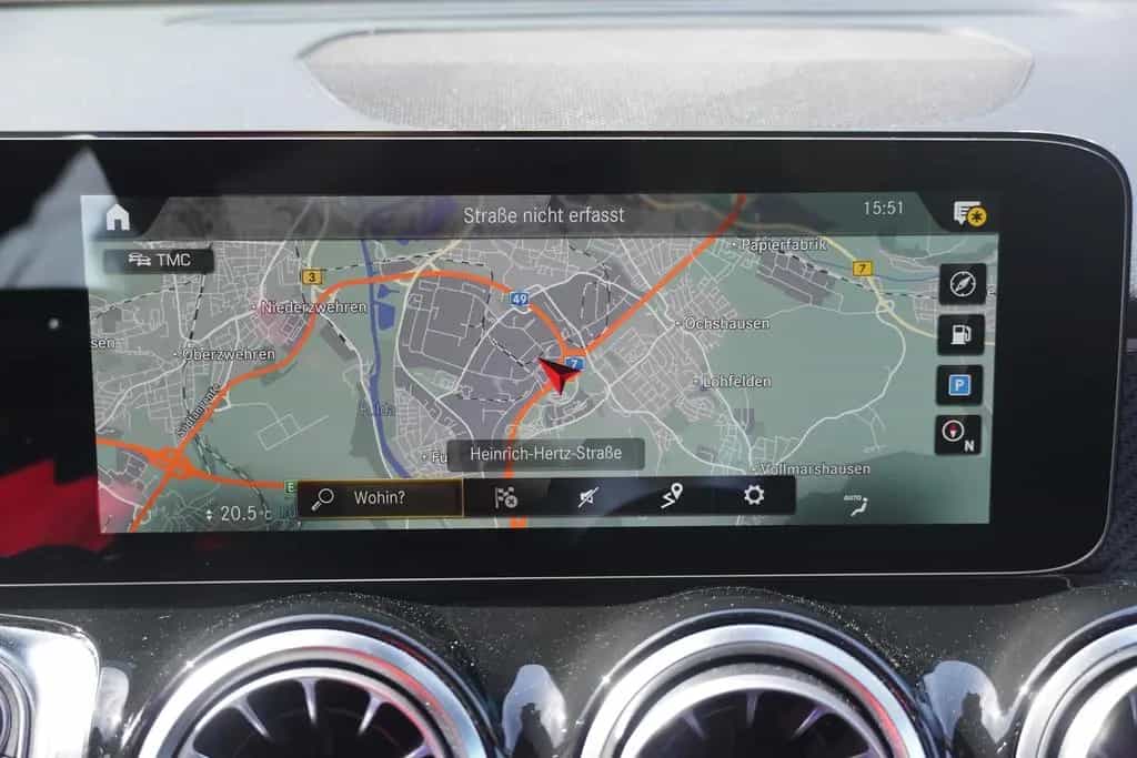 Mercedes-Benz GLB-Class 200 AMG Line LED Kamera Navi Sitzheizung PDC 09/2021-photo-11