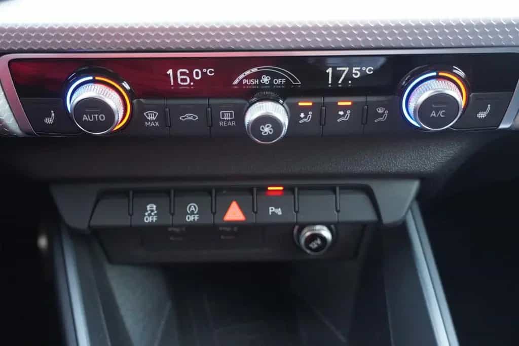 Audi A1 Sportback 30 1.0 TFSI advanced LED Navi ACC 06/2021-photo-14