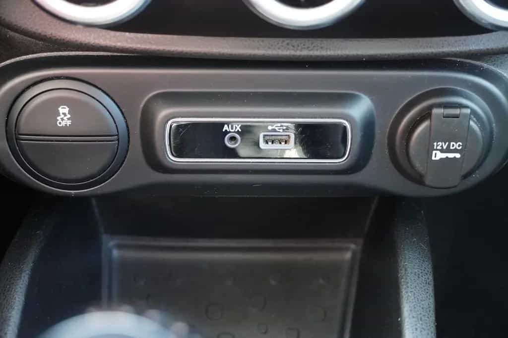 Fiat 500L 1.4 Mirror Klima Tempomat Bluetooth PDC DAB 05/2018-photo-14