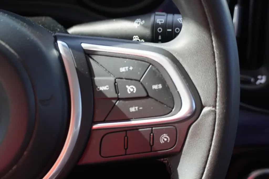 Fiat 500L 1.4 Mirror Klima Tempomat Bluetooth PDC DAB 05/2018-photo-17