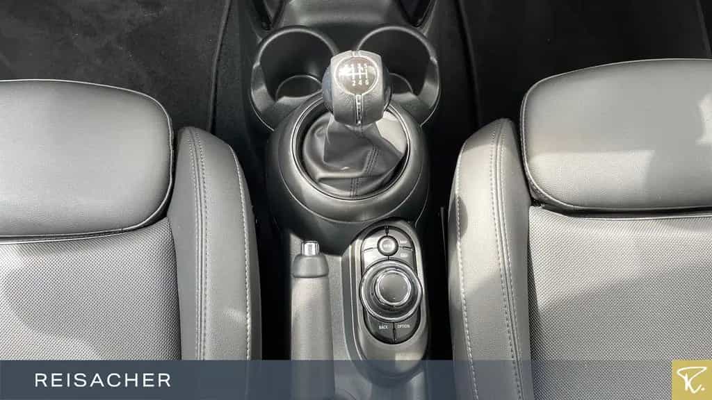 MINI Cooper Classic-Trim 03/2023-photo-10