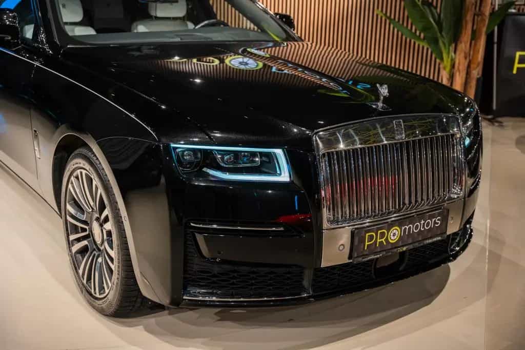 Rolls-Royce Ghost - 04/2022-photo-10