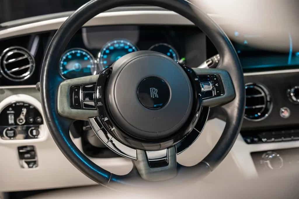 Rolls-Royce Ghost - 04/2022-photo-28