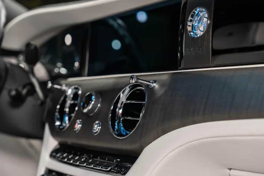 Rolls-Royce Ghost - 04/2022-photo-39