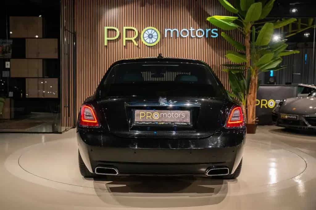Rolls-Royce Ghost - 04/2022-photo-5