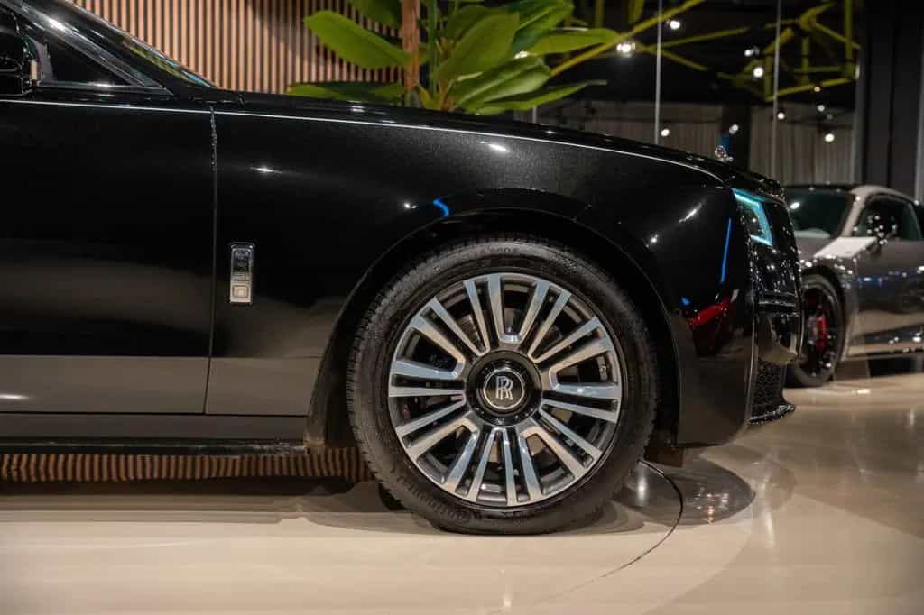 Rolls-Royce Ghost - 04/2022-photo-8