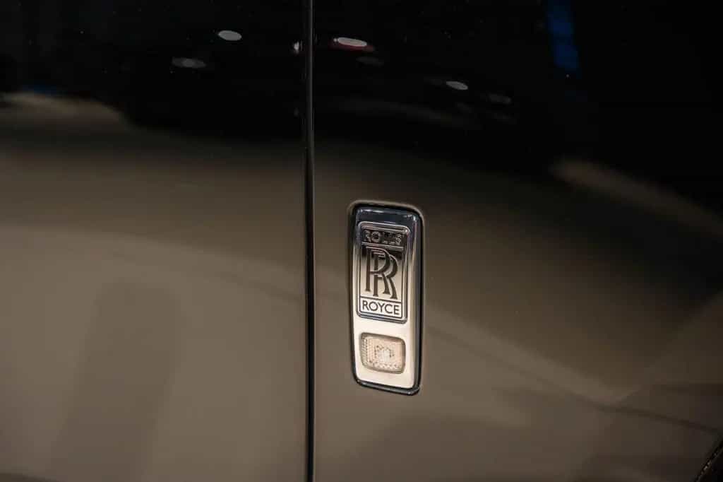 Rolls-Royce Ghost - 04/2022-photo-9