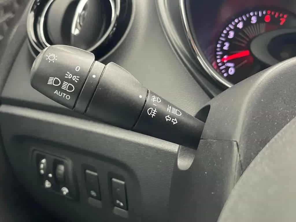 Renault Captur Intens Energy *KAM*TEMP*PARK*NAVI*FREISPR 08/2016-photo-23