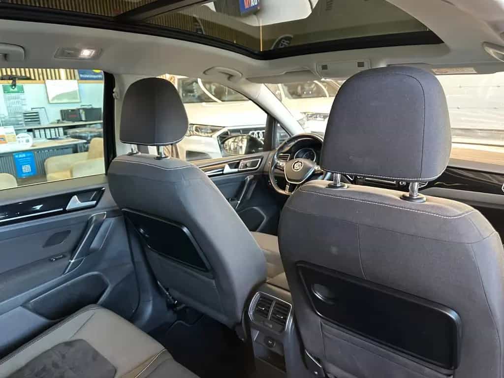 Volkswagen Golf Sportsvan VII *Highline*Pano*R Line* 08/2014-photo-32