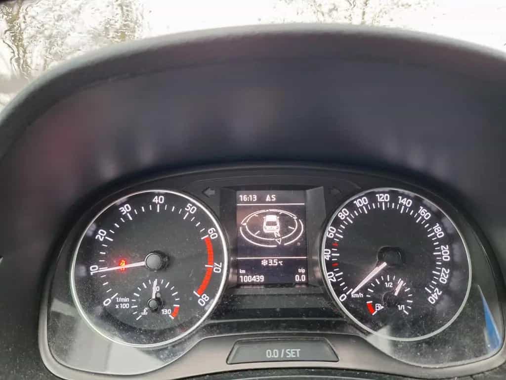Skoda 1.0l TSI Standheizung, Shz, Rückahrkammera 04/2018-photo-10