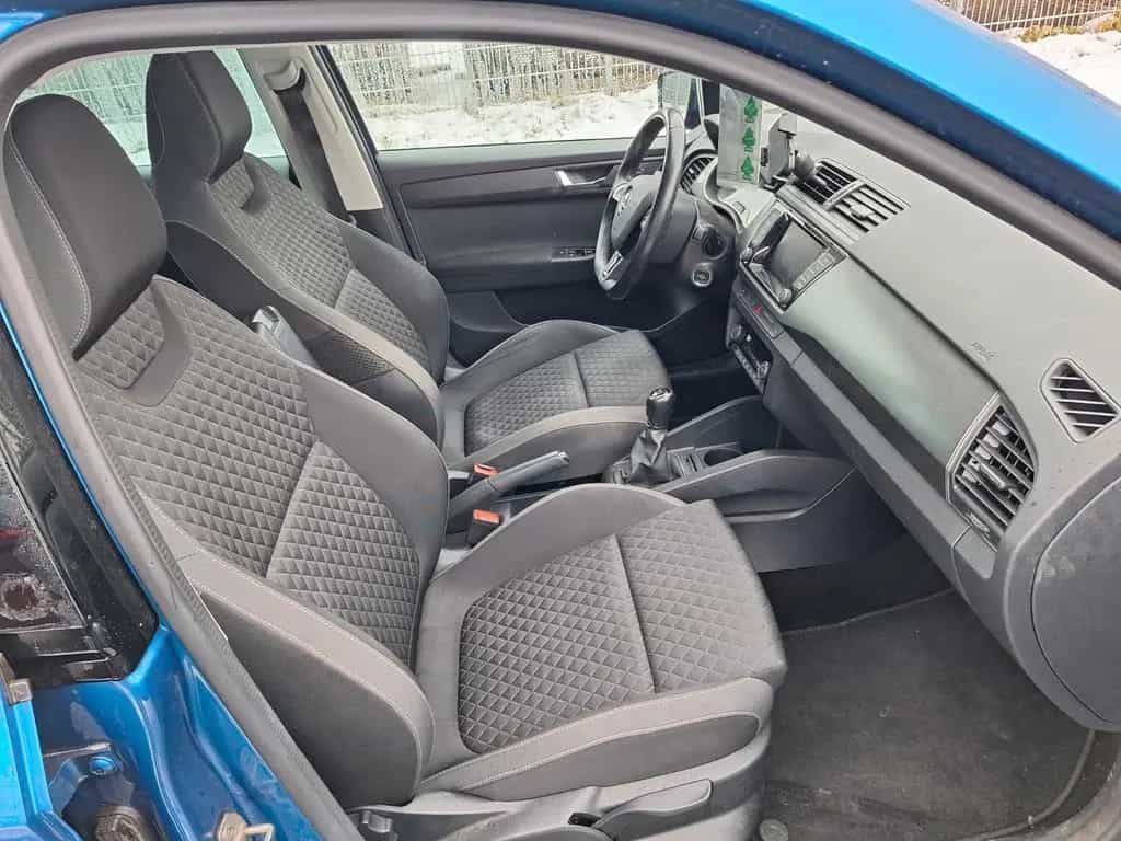 Skoda 1.0l TSI Standheizung, Shz, Rückahrkammera 04/2018-photo-6