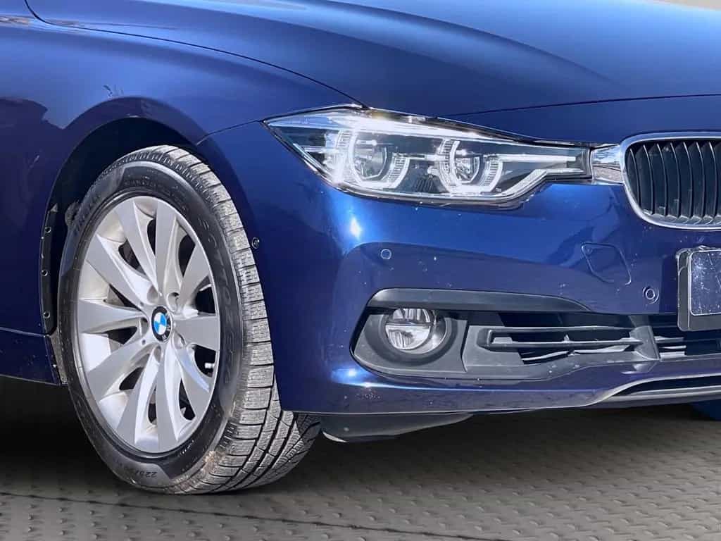 BMW 3 Series i 2,0 AUTOMATIK LEDER LED SCHECKHEFT GARANTIE 09/2018-photo-29