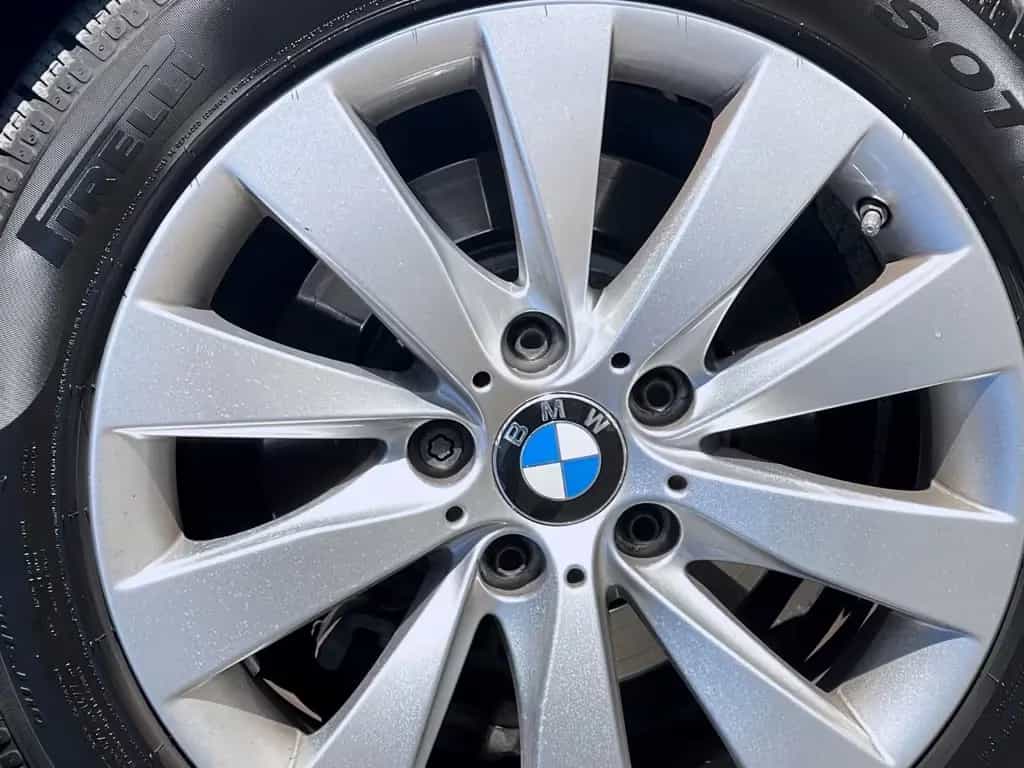 BMW 3 Series i 2,0 AUTOMATIK LEDER LED SCHECKHEFT GARANTIE 09/2018-photo-32