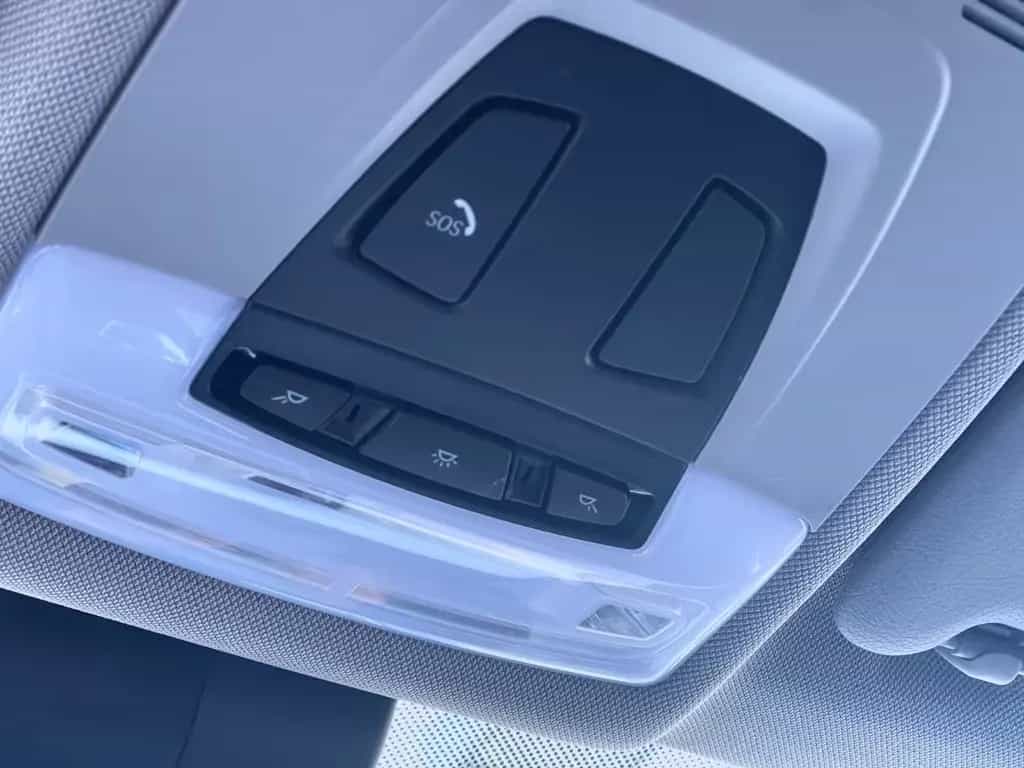 BMW 3 Series i 2,0 AUTOMATIK LEDER LED SCHECKHEFT GARANTIE 09/2018-photo-44