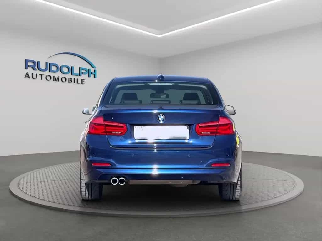 BMW 3 Series i 2,0 AUTOMATIK LEDER LED SCHECKHEFT GARANTIE 09/2018-photo-5