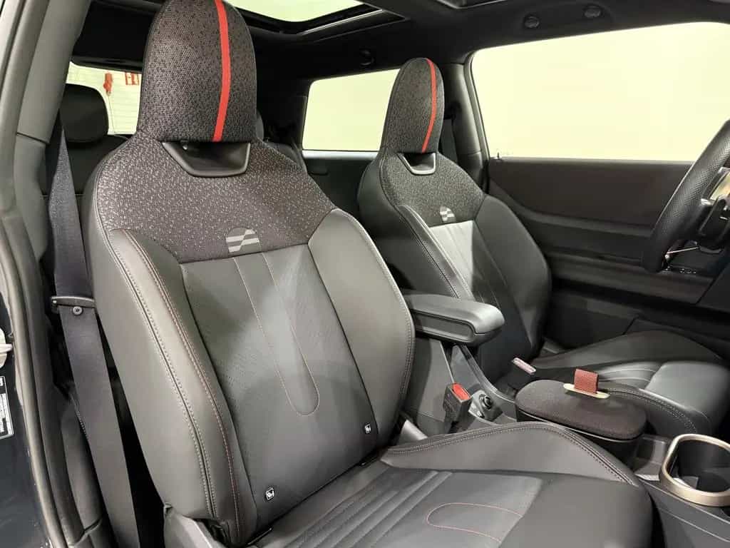 MINI Cooper S Coupé Cooper S JCW Trim XL ACC 360° Pano HUD HK 11/2024-photo-14