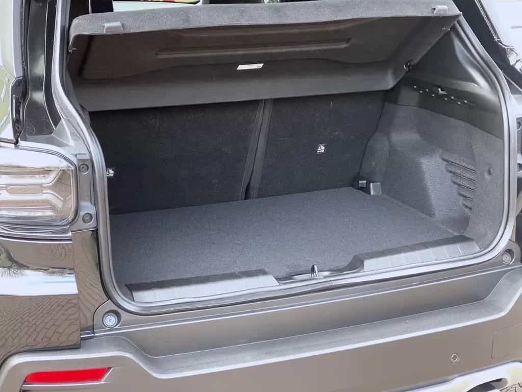 Jeep Avenger SUMMIT AUTOMATIK LEDER PANORAMA GARANTIE 02/2025-photo-26