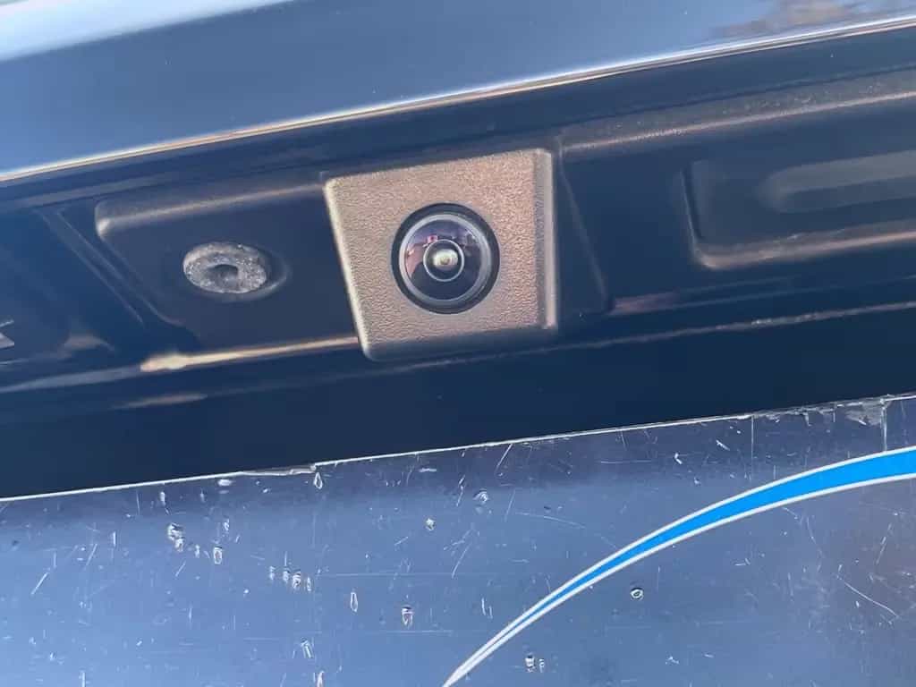 Jeep Avenger SUMMIT AUTOMATIK LEDER PANORAMA GARANTIE 02/2025-photo-28