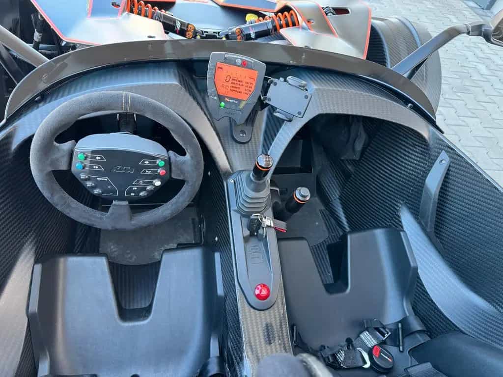 KTM X-BOW R 08/2018-photo-14