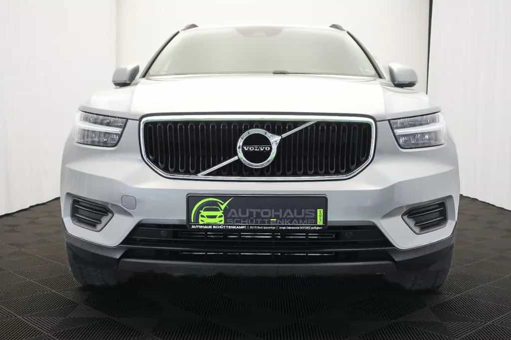 Volvo XC40 D4 Geartronic AWD RFKMRA+KEYLESS+TEMPOMAT 07/2018-photo-1