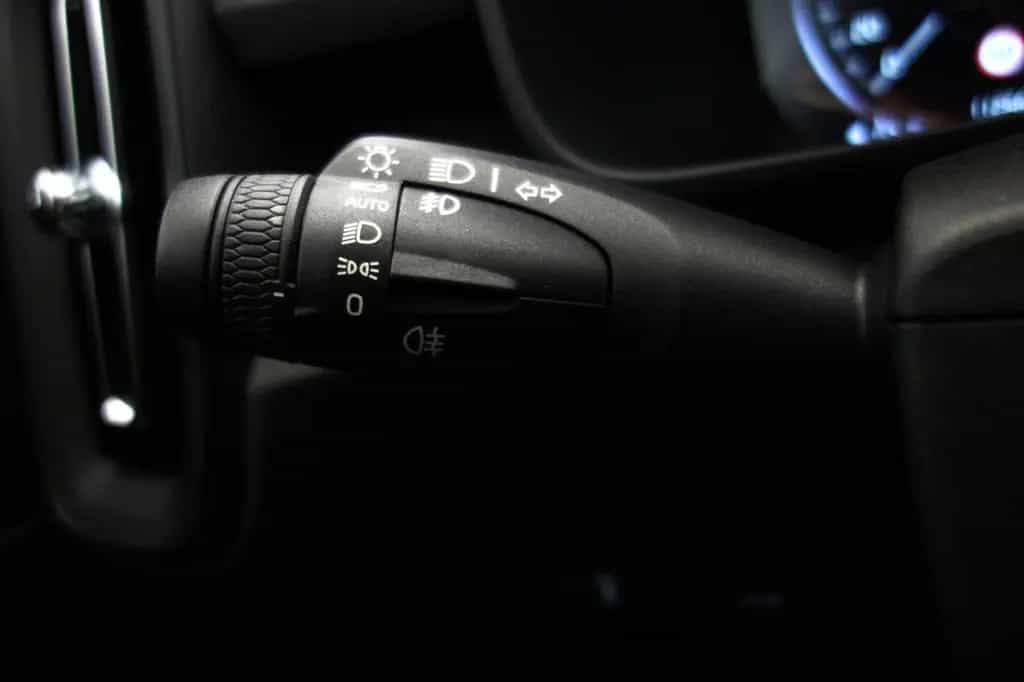 Volvo XC40 D4 Geartronic AWD RFKMRA+KEYLESS+TEMPOMAT 07/2018-photo-25